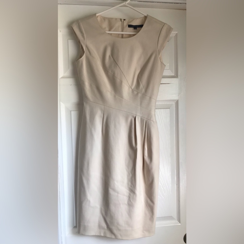 Women Antonio Melani Dress, Size 0, Like New Condition